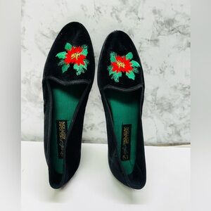 Vintage Christmas Velvet Holiday Editions Flats Size 7.5
